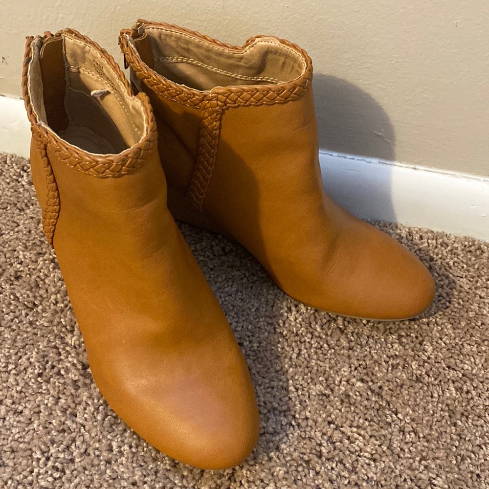 Brown ankle boots